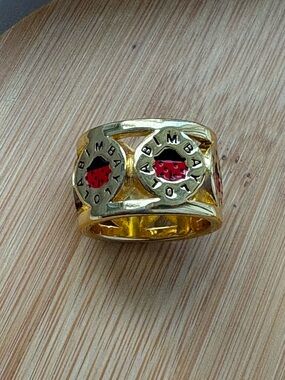 Bimba Y Lola Gold Tone Wide-Band Statement Ring with Red Ladybug Design Size 6.5